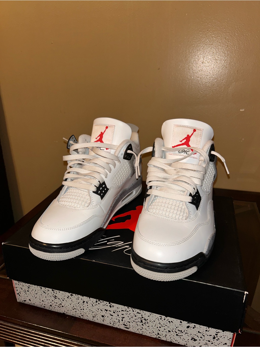 Jordan 4 &acirc;White Cement 2025&acirc;